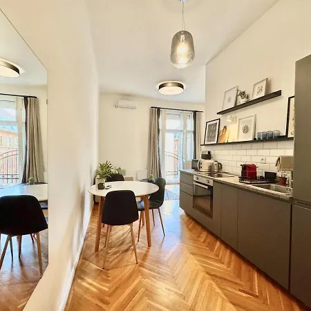 Lejlighed Tas Residences 1-2