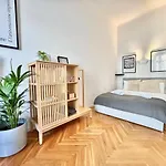 Tas Residences 1-2