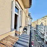 Tas Residences 1-2 *