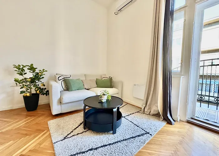 Apartament Tas Residences 1-2 *