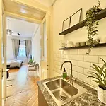 Tas Residences 1-2 * Budapest