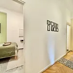 Tas Residences 1-2 *