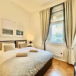 Tas Residences 1-2 Appartamento
